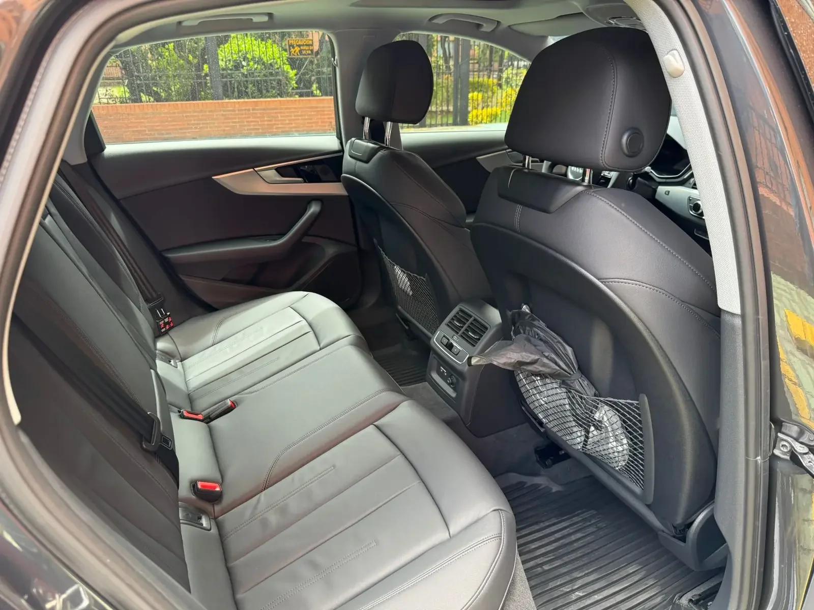 Audi A4 40 TFSI EDITION ONE MHEV 2.0T CUERO TECHO 190HP